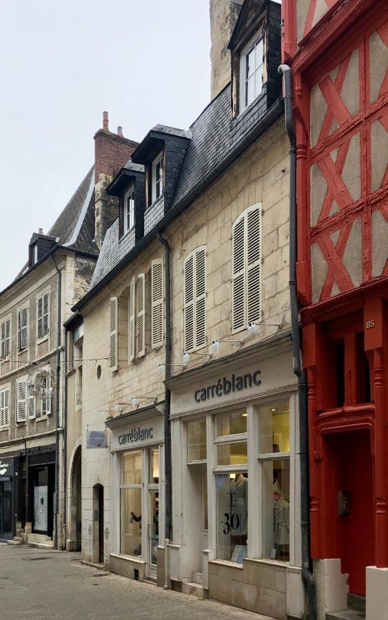Le Grand Mirebeau - Parking Prive Leilighet Bourges Eksteriør bilde